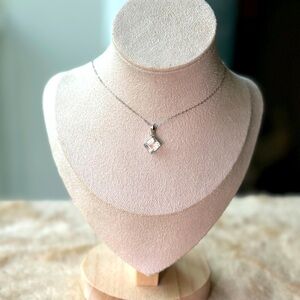 Rainbow Madagascar moonstone pendant set in s935 sterling silver